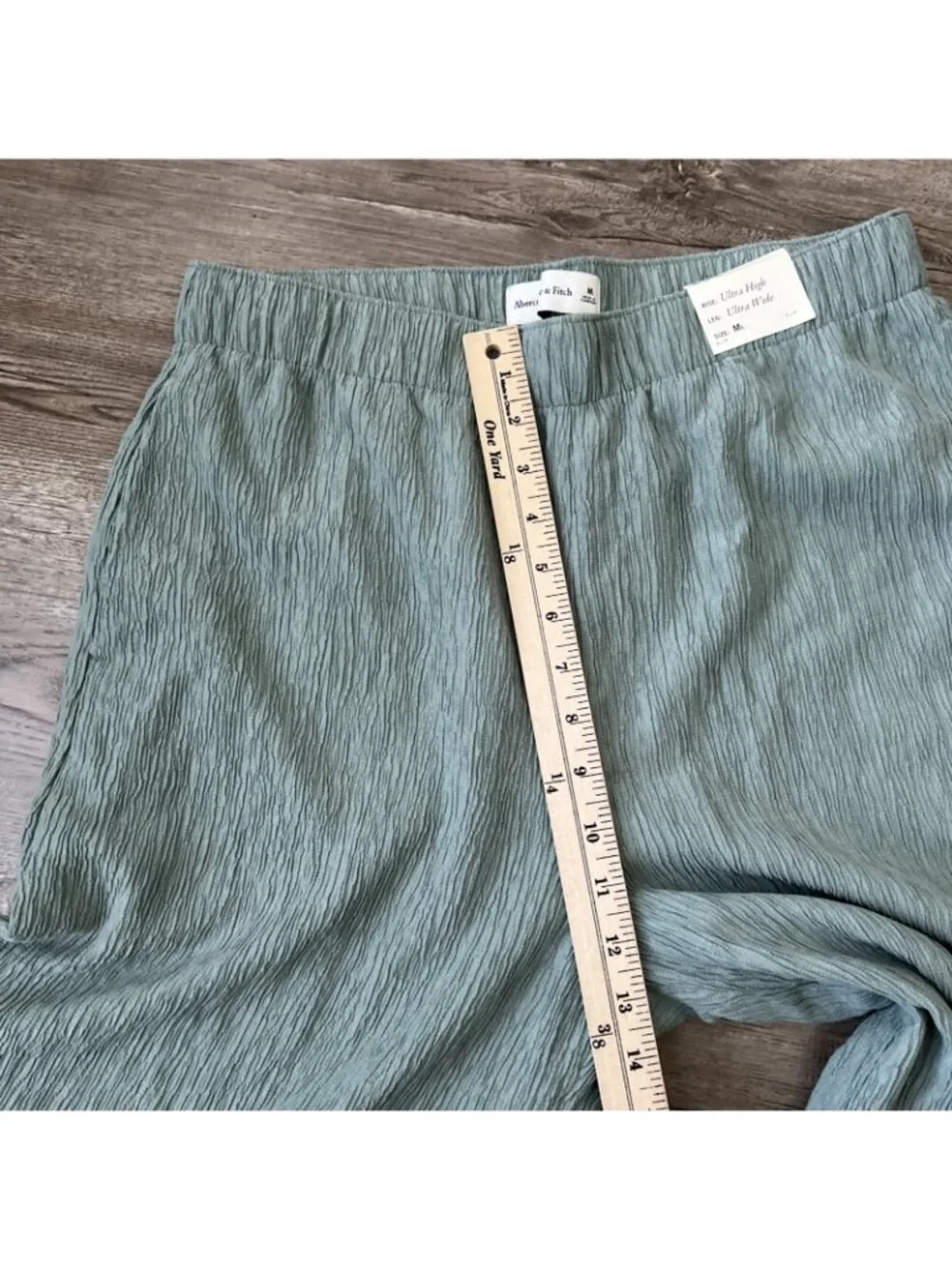 Abercrombie Fitch Crinkle Textured Pull On Pant Womens Medium Long Wide Leg New